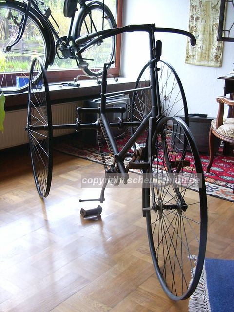 cripper-dreirad-unrestauriert-um-1885-gute-basis.jpg